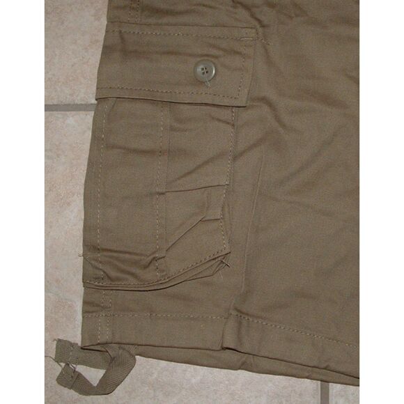 NEW NWOT Mens Sz 38 Casual Wear Dark Olive Green Cotton Cargo Bermuda Shorts - Picture 2 of 5